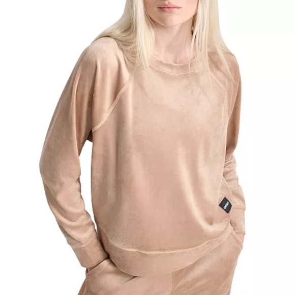 DKNY Platinum Velour Lounge Set Crewneck Sweatshirt (M) & Slim-Fit Joggers (S) - Picture 2 of 16